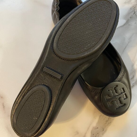 Black Tory Burch Flats - Size 6 (Minnie Travel Ballet Flat) - Picture 2 of 4